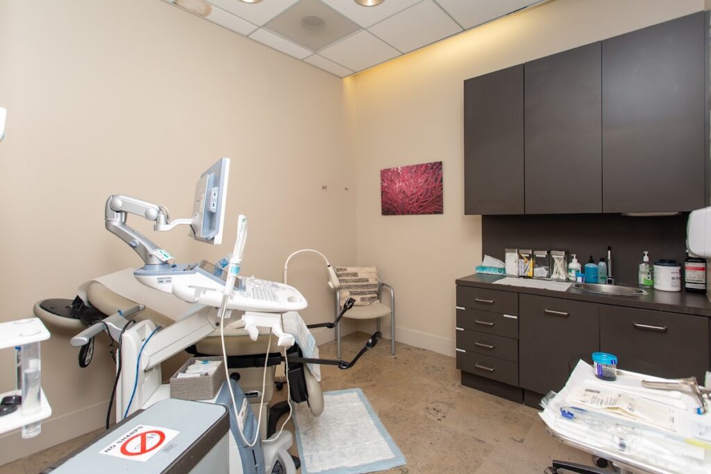 Pinnacle Fertility California – Los Angeles gallery photo