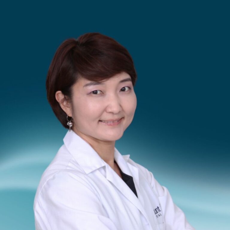 Doctor photo: SiWon Lee, MD, FACOG